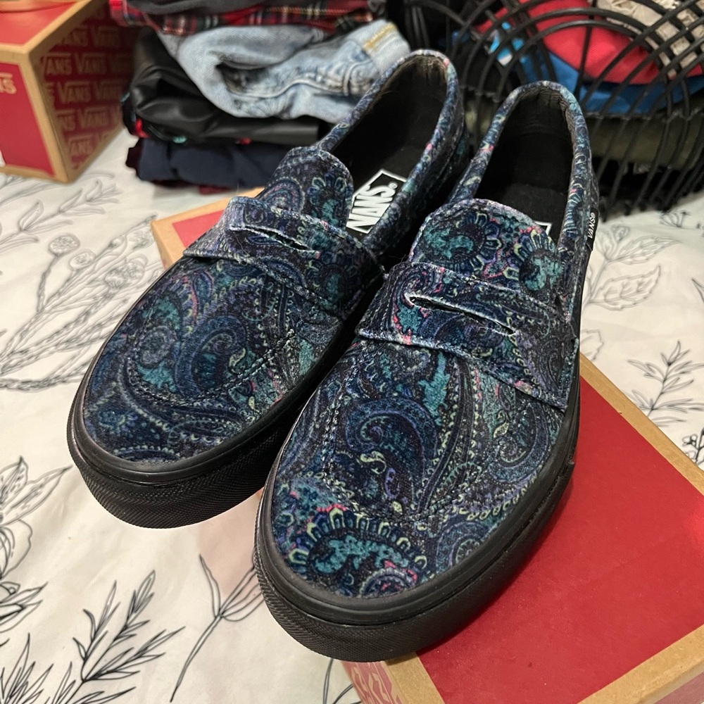 Vans Patterned Velvet Loafer Sneakers